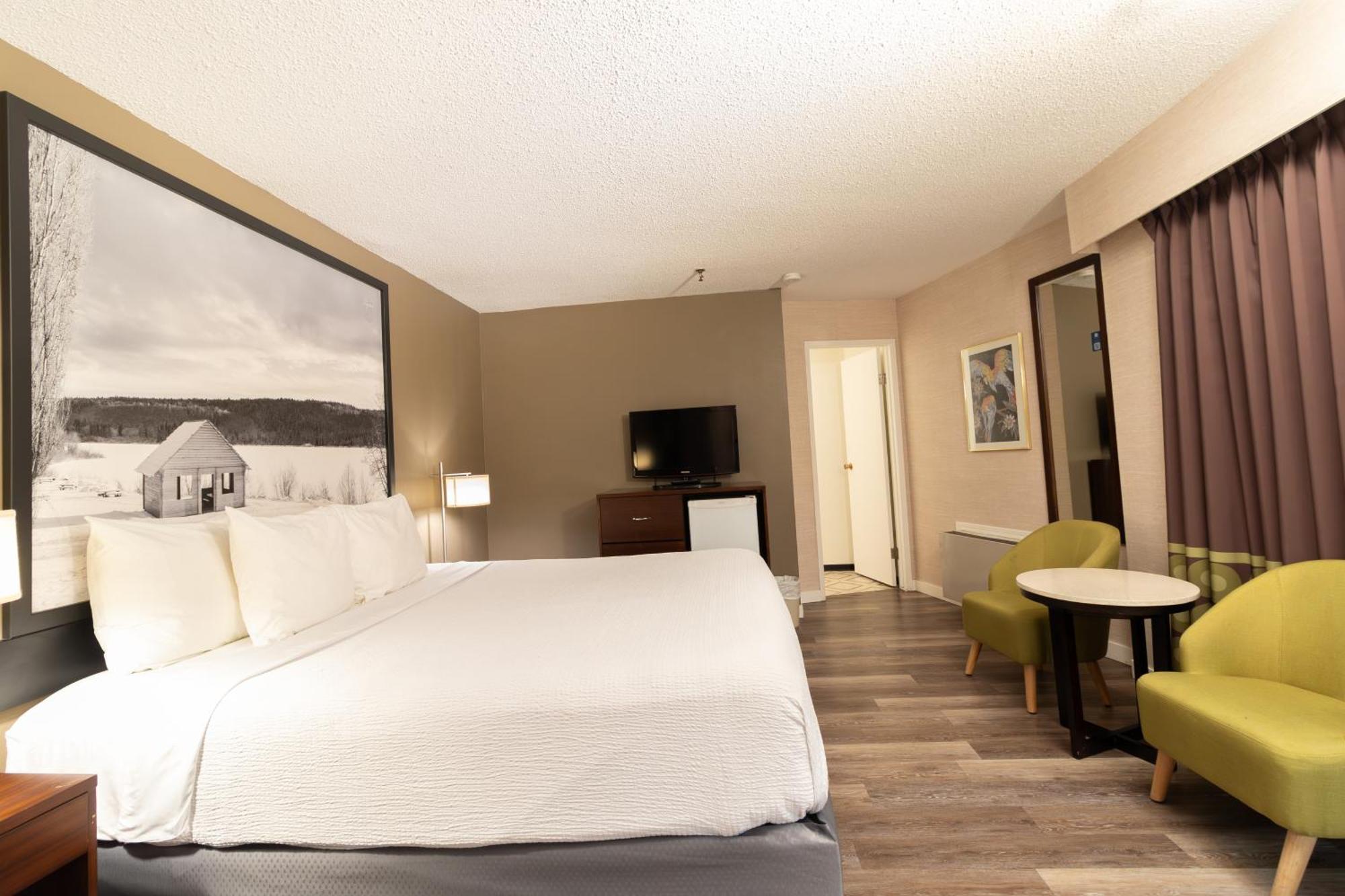 Super 8 By Wyndham Prince George Exterior photo