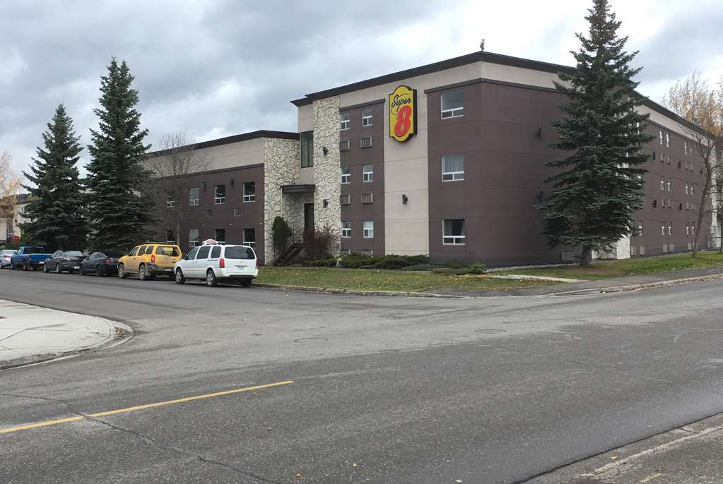 Super 8 By Wyndham Prince George Exterior photo